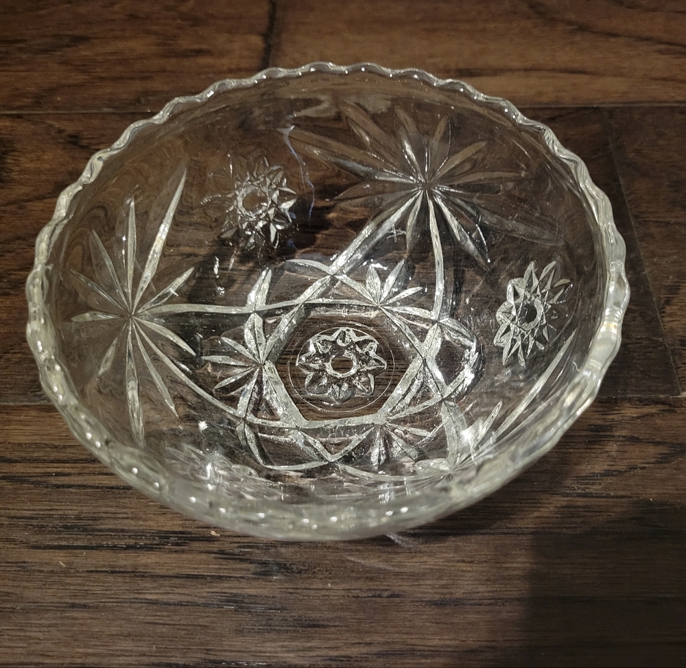 Vintage Anchor Hocking Glass Bowl